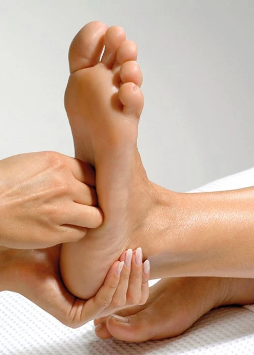 Reflexologia e Massagem Relaxante nos Pés